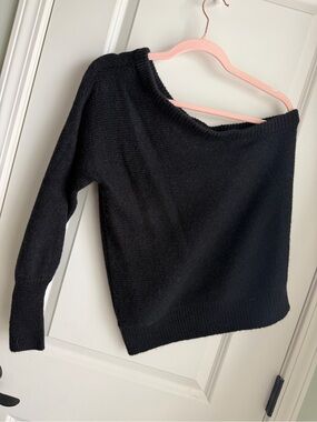 Lilly Pulitzer one shoulder sweater